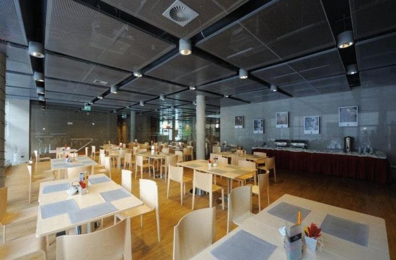 Hotel Solpark Kleszczów Extérieur photo