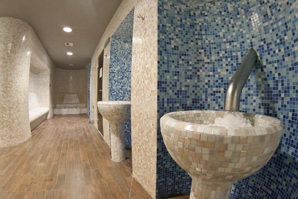 Hotel Solpark Kleszczów Extérieur photo